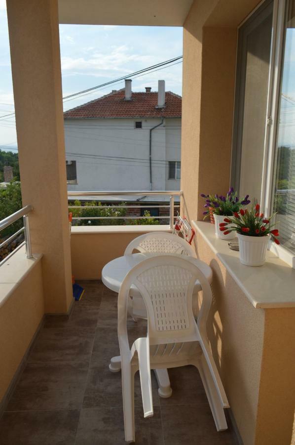 Yanis Hotel Chernomorets Exterior photo